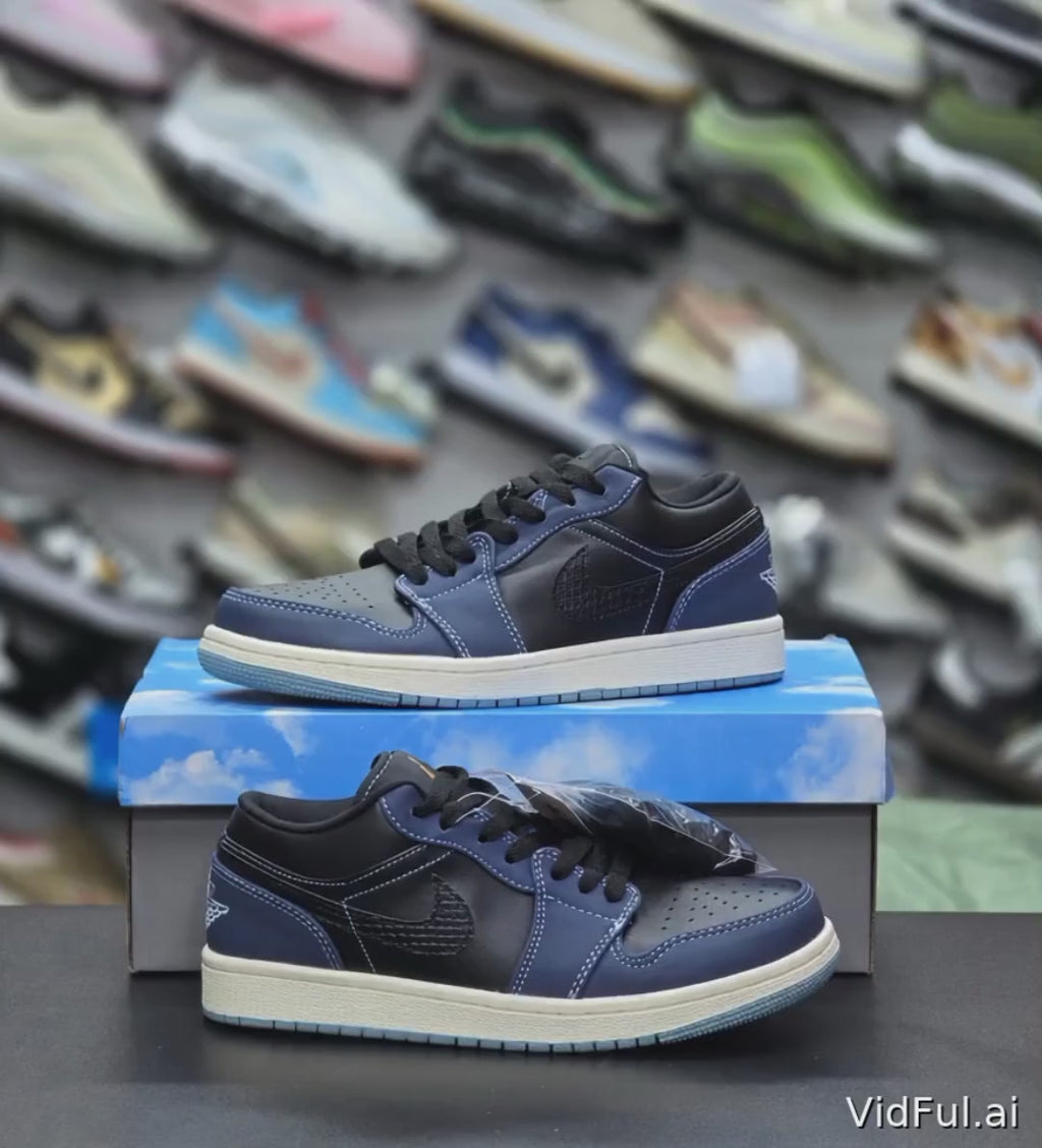 Midnight Court Low-Top Sneaker – Navy/Black