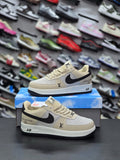 Cream Luxe Collab Low-Top Sneaker – Cream/Black