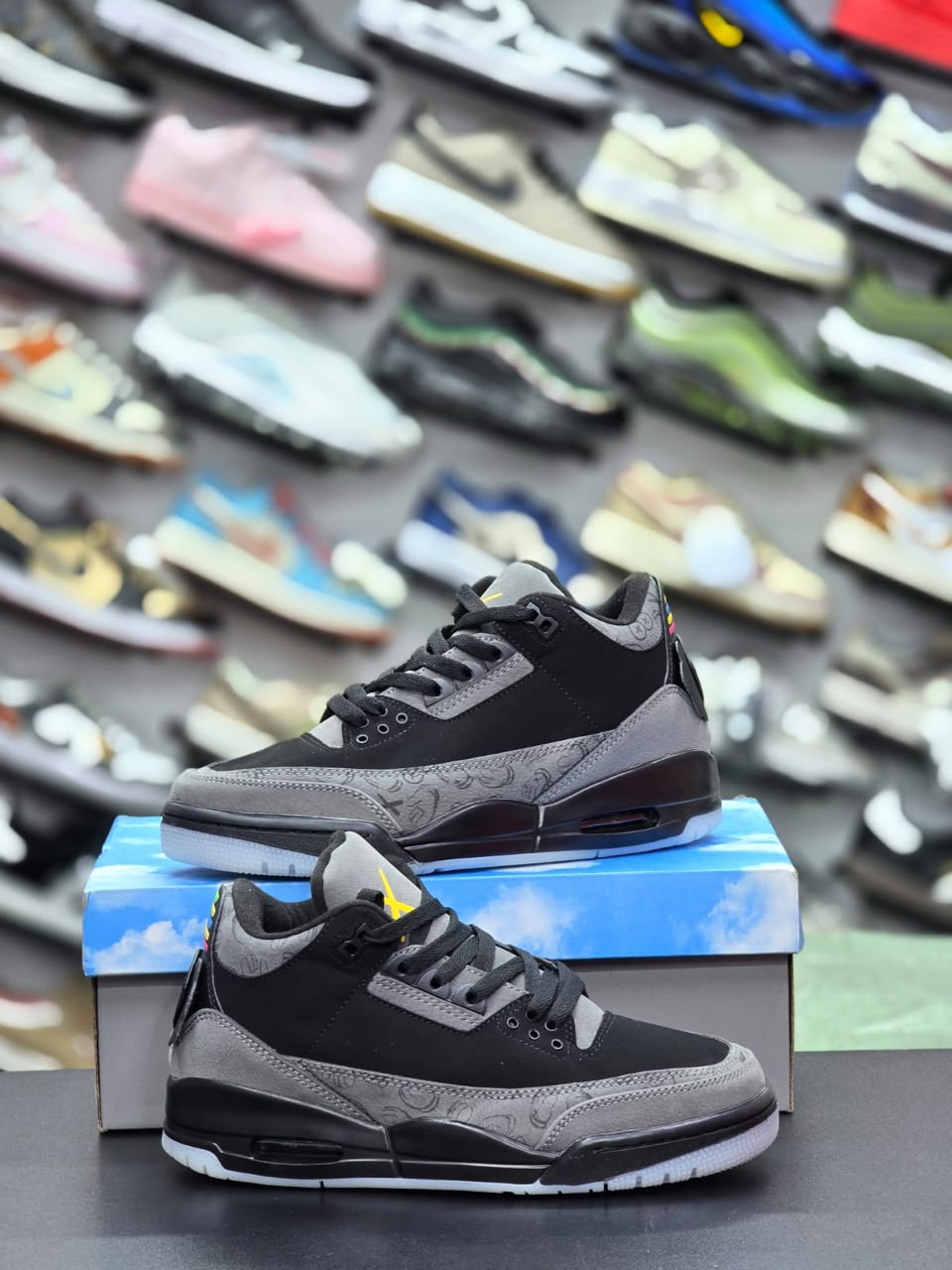 Shadow Court Mid-Top Sneaker – Black/Grey
